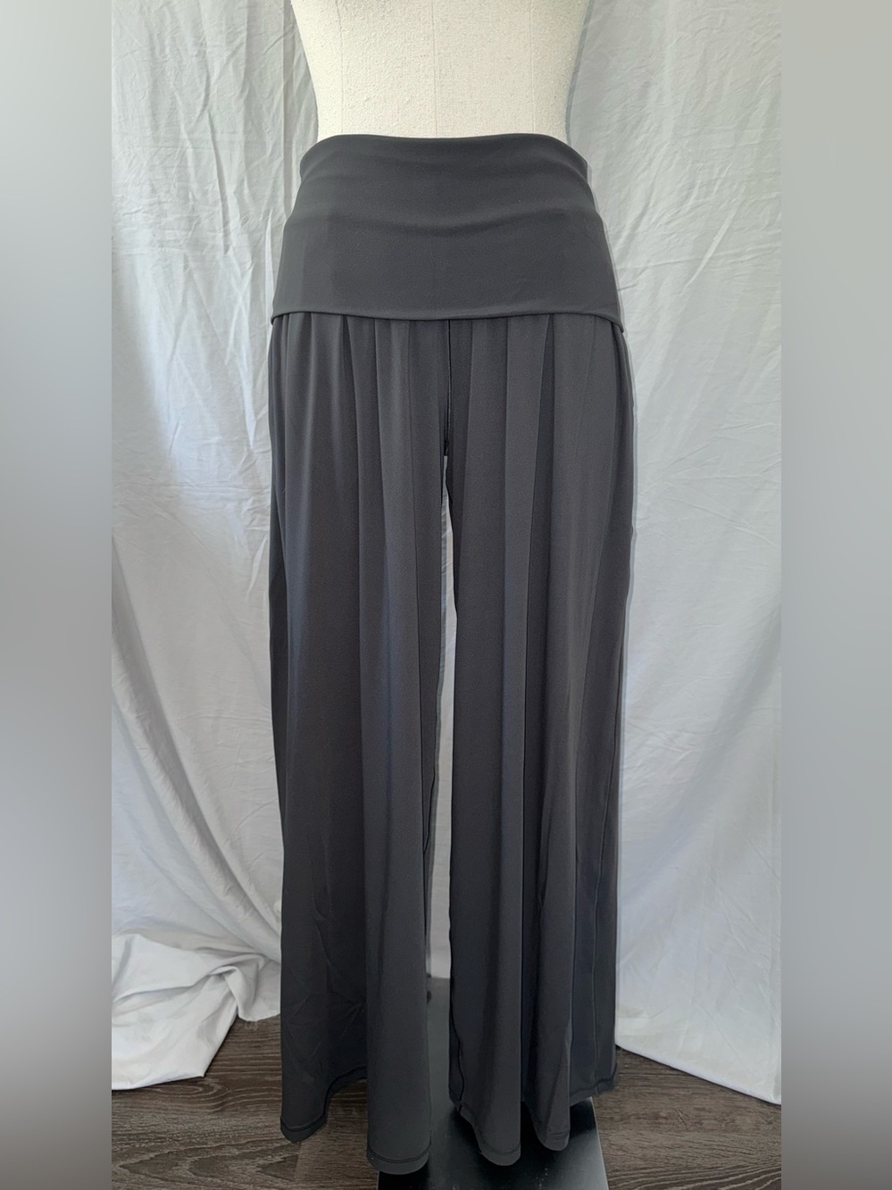 Aerie Foldover Super Wide Leg Pant